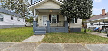 302 Jefferson St, Clinton, SC 29325