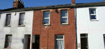 6 bedroom terraced house