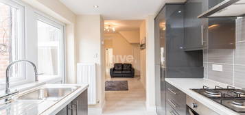 Flat to rent in Eighth Avenue, Heaton, Newcastle Upon Tyne NE6