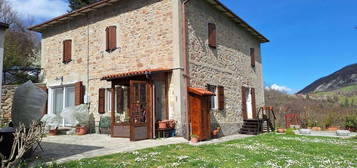 Casale/cascina in vendita in via San Martino, 27