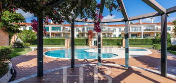 Apartamento T3 em Condomínio Privado com Piscina | Bicesse | Cascais