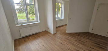 Renoviertes Apartment nahe der Uniklinik inkl. 1,5 Zimmern + Bad mit Dusche + offener Küchenbereich