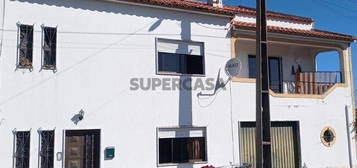 Casa / Villa T3 em Ponte de Sor, Tramaga e Vale de Açor de 152,00 m²