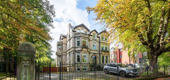 Flat for sale in 24 Aigburth Drive, Liverpool, Merseyside L17