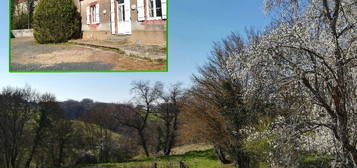 Maison de bourg à Châtelperron