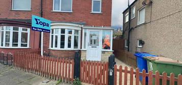 3 bed semi-detached house for sale