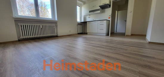 Pronájem bytu 1+kk 29 m²