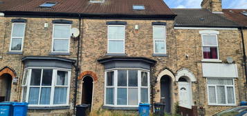 7 bedroom terraced house for sale