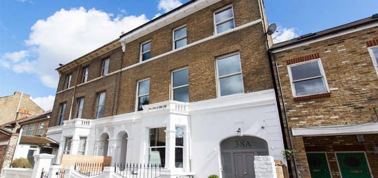 Flat for sale in Birkbeck Road, London W3