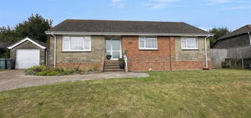 3 bed detached bungalow for sale