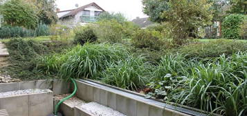 ***Schicke Einzimmerwohnung mit Blick ins grüne und sonniger Terrasse***