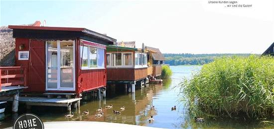 Gemütliches ca. 33 m² großes Bootshaus mit Veranda und Liegeplatz im Inselsee bei Güstrow!