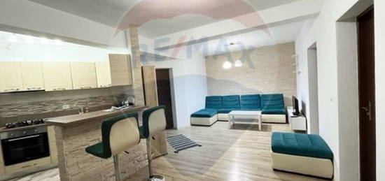 Apartament 3 camere de inchiriat str Ogorului