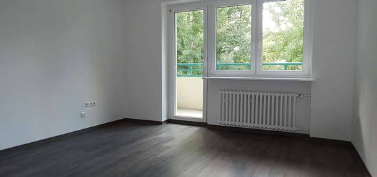 3-Zimmer-Wohnung mit Balkon und renoviert