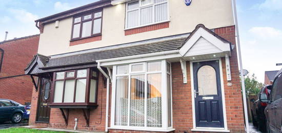 3 bed semi-detached house for sale