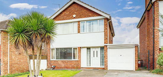 3 bed detached house for sale