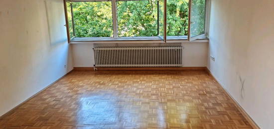 Dachgeschosswohnung in ruhiger Sackgasse – 72 m², 3 Zimmer