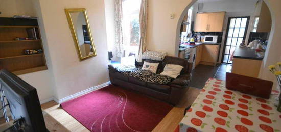 3 bedroom terraced house