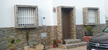 Casa o chalet independiente en venta en calle Lee Van Cleef, 17