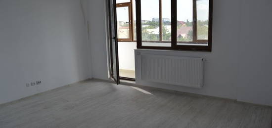 Apartamemt 2 camere  pret redus langa metrou