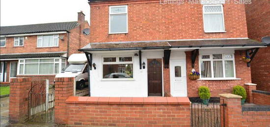 3 bedroom semi-detached house to rent