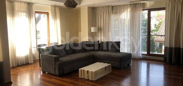 Apartament modern cu 3 camere | zona linistita