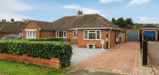 2 bedroom semi-detached bungalow for sale