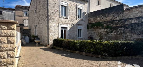 Maison 2 étages  à vendre, 6 pièces, 4 chambres, 119 m²