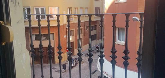 Piso de alquiler en Carrer del Degà Bahí, El Camp de l'Arpa del Clot