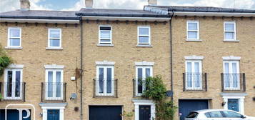 4 bedroom terraced house for sale