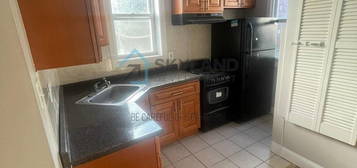 2046 S 68th St Unit 2, Philadelphia, PA 19142