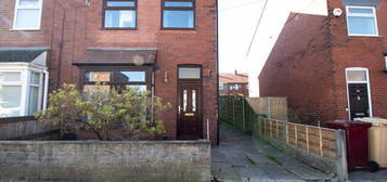 3 bed semi-detached house for sale