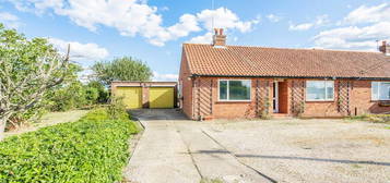 2 bedroom semi-detached bungalow for sale