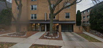 2121 North Cambridge AVENUE UNIT 106, Milwaukee, WI 53202