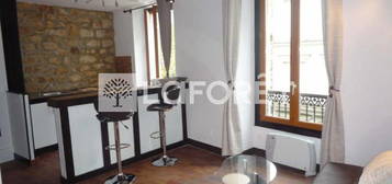 Appartement - 2 pièce(s) - 32 m2 - Rue Debelleyme