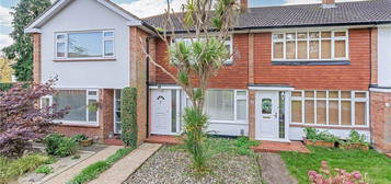 Terraced house to rent in Elizabeth Gardens, Sunbury-On-Thames TW16