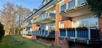 Helle, ruhige 2,5 Zimmer Wohnung im Hochparterre mit sonnigem Balkon in Norderstedt zu vermieten