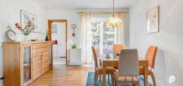 Moderne Drei-Zimmer-Wohnung mit Balkon und Stellplatz – Ideal für Paare und kleine Familien