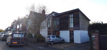 Flat to rent in Queens Road, St. Thomas, Exeter EX2