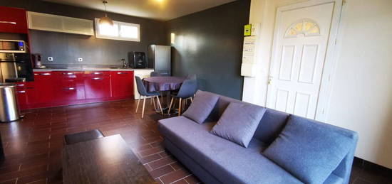 Appartement 2 pièces meublé - 43 m², résidence sécurisée avec parking