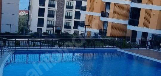 Mevsim Mudanya evleri 1+1 esyali kiralık daire site içindedir