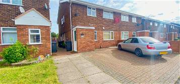 Flat to rent in Peach Road, Willenhall WV12