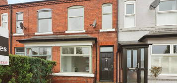 3 bed terraced house for sale