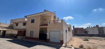 Chalet pareado en venta en Hondón de los Frailes