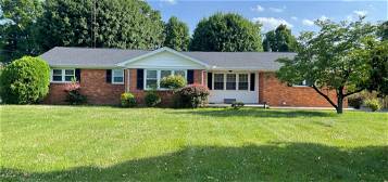 1315 Fairview Ave, Bowling Green, KY 42103