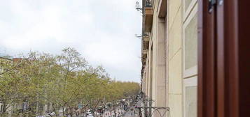 Piso en rambla De Canaletes, El Raval, Barcelona