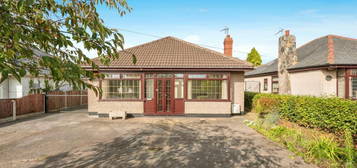 4 bedroom detached bungalow for sale