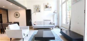 Appartement meublé  à louer, 3 pièces, 2 chambres, 72 m²