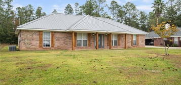 974 Martha Alleyn Dr, Saraland, AL 36571