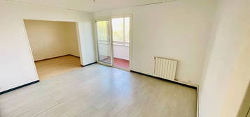 Appartement  à vendre, 4 pièces, 2 chambres, 74 m²